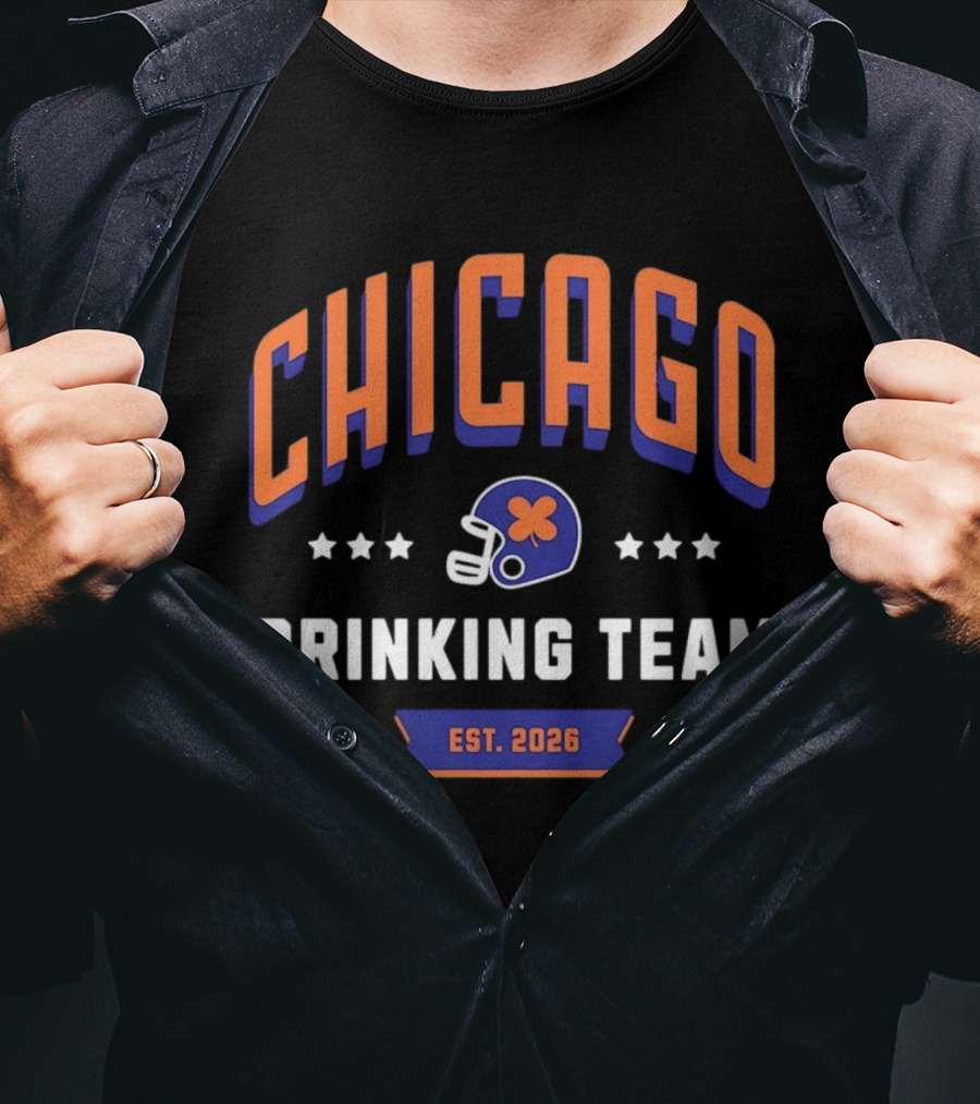 Chicago Drinking Team St Patrick's Day Helmet Est 2026 T-Shirt