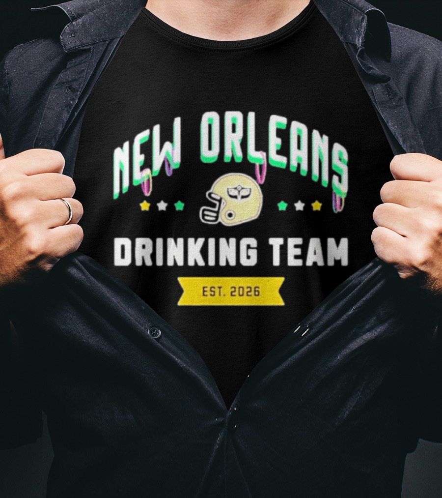 New Orleans Drinking Team Football Helmet St. Patrick's Day Est 2026 T-Shirt