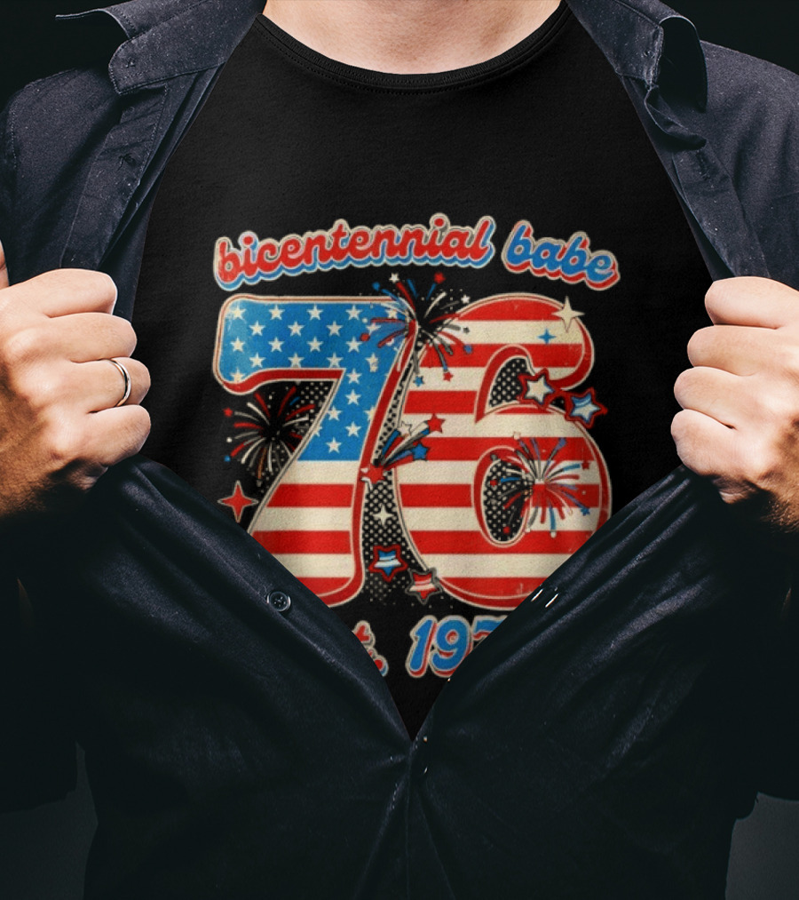Bicentennial Babe 76 Est. 1976 American Flag 50th Birthday T-Shirt