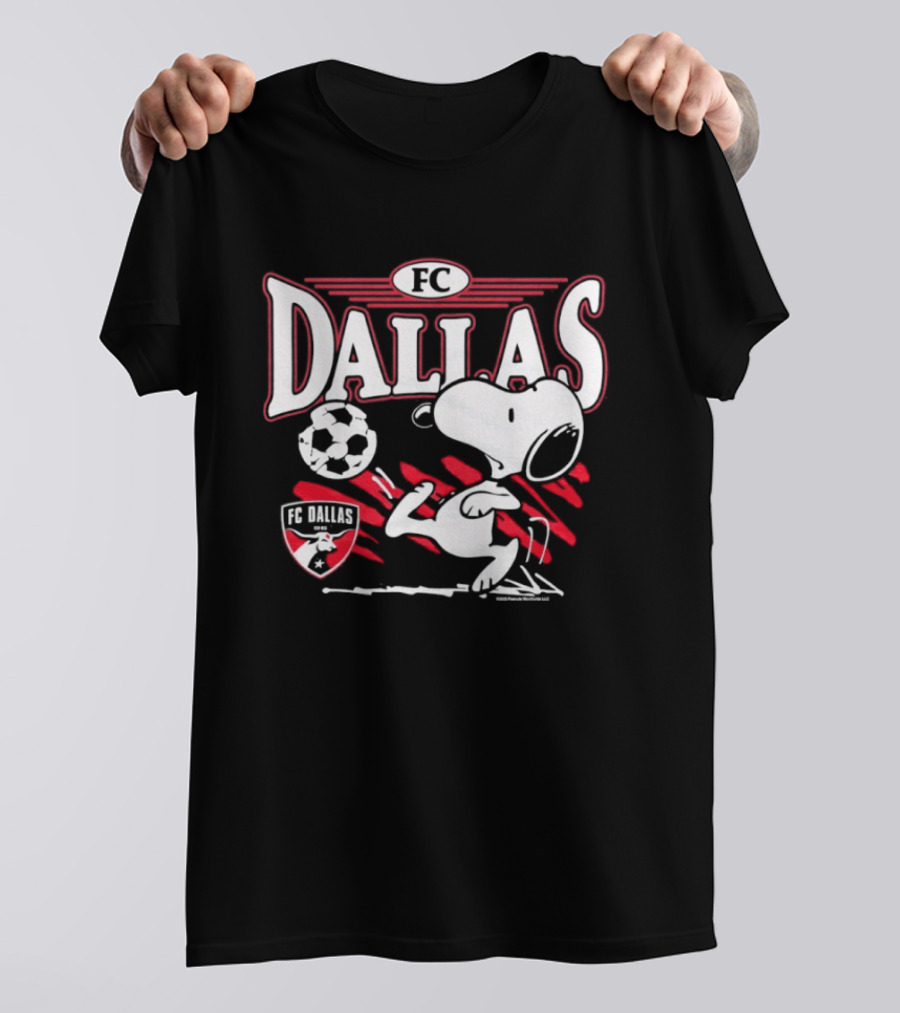 Peanuts Snoopy FC Dallas Soccer Collaboration T-Shirt