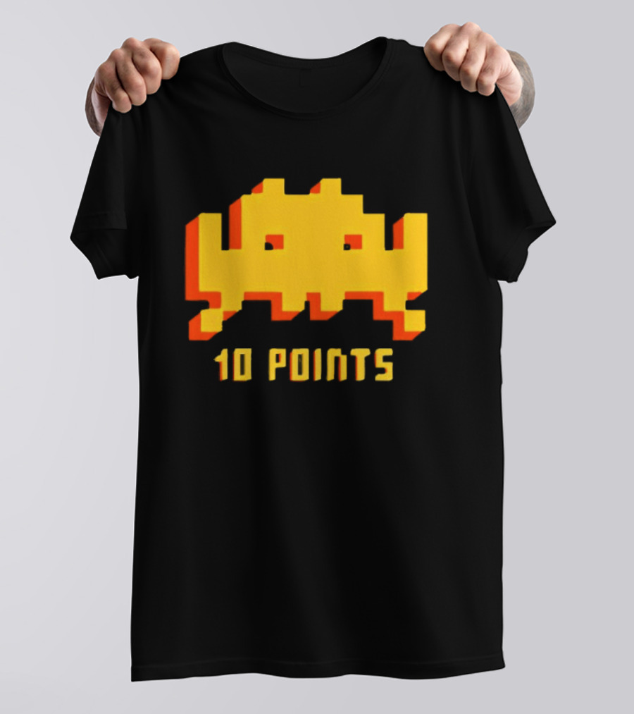 Roy IT Crowd Space Invader 10 Points Game Reference T-Shirt