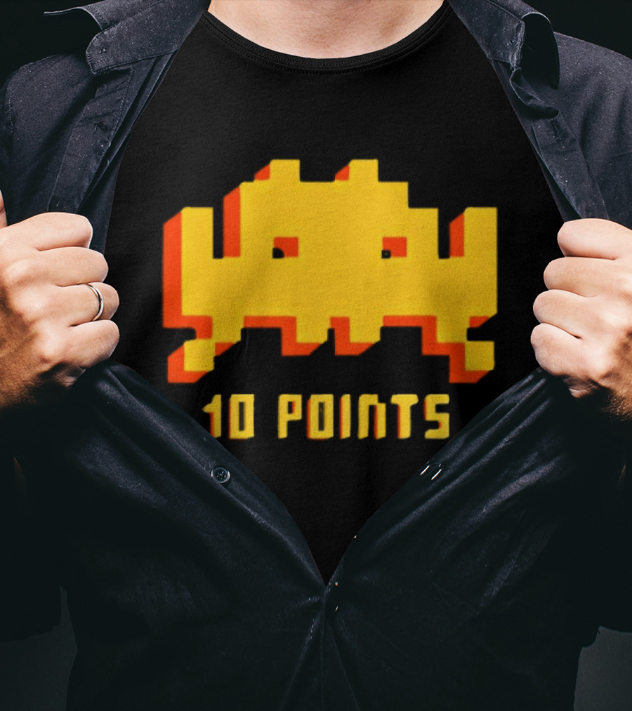 Roy IT Crowd Space Invader 10 Points Game Reference T-Shirt