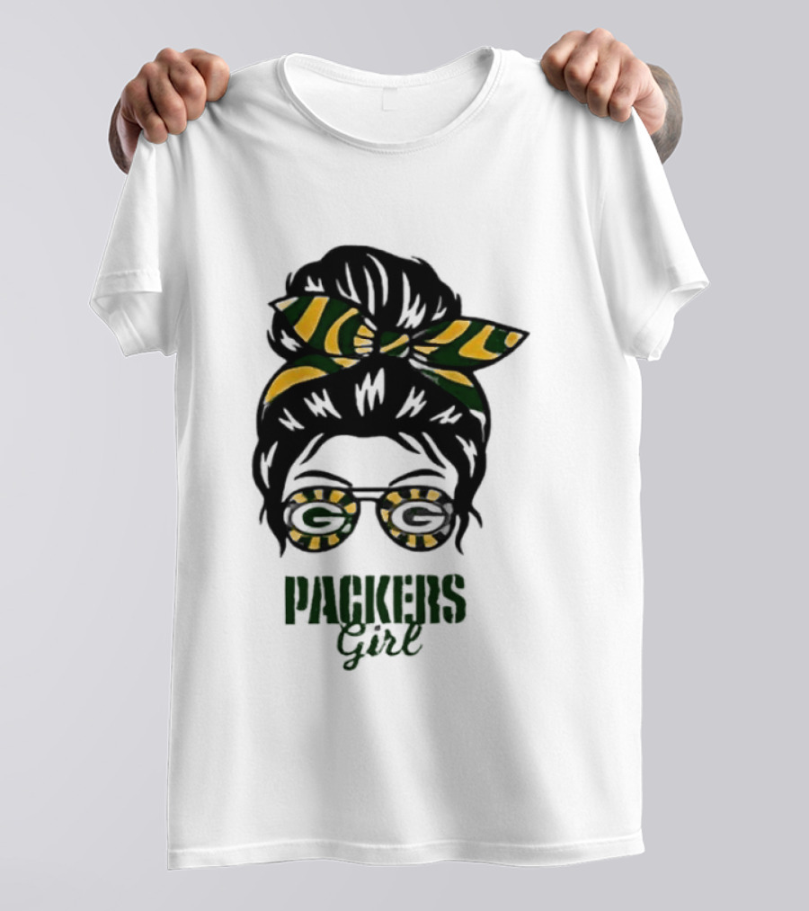 Green Bay Packers Girl Messy Bun Style 2026 T-Shirt