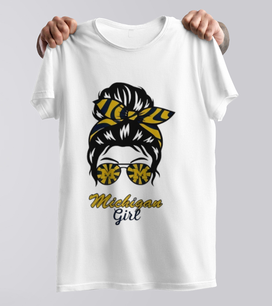 Michigan Girl Messy Bun Glasses Bow T-Shirt