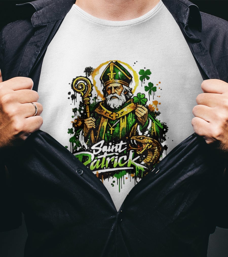Saint Patrick Ireland St Patrick's Day With Shamrock And Snake T-Shirt
