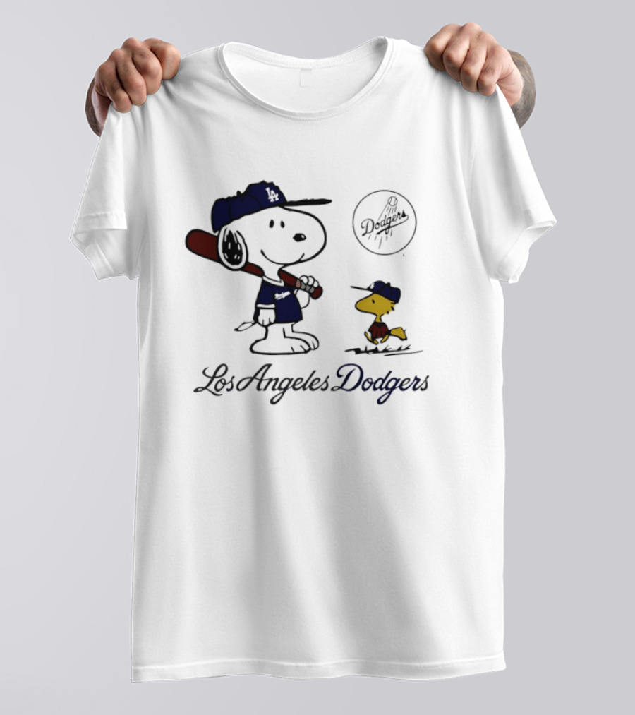 Snoopy Woodstock Los Angeles Dodgers 2025 Peanuts MLB Collaboration T-Shirt