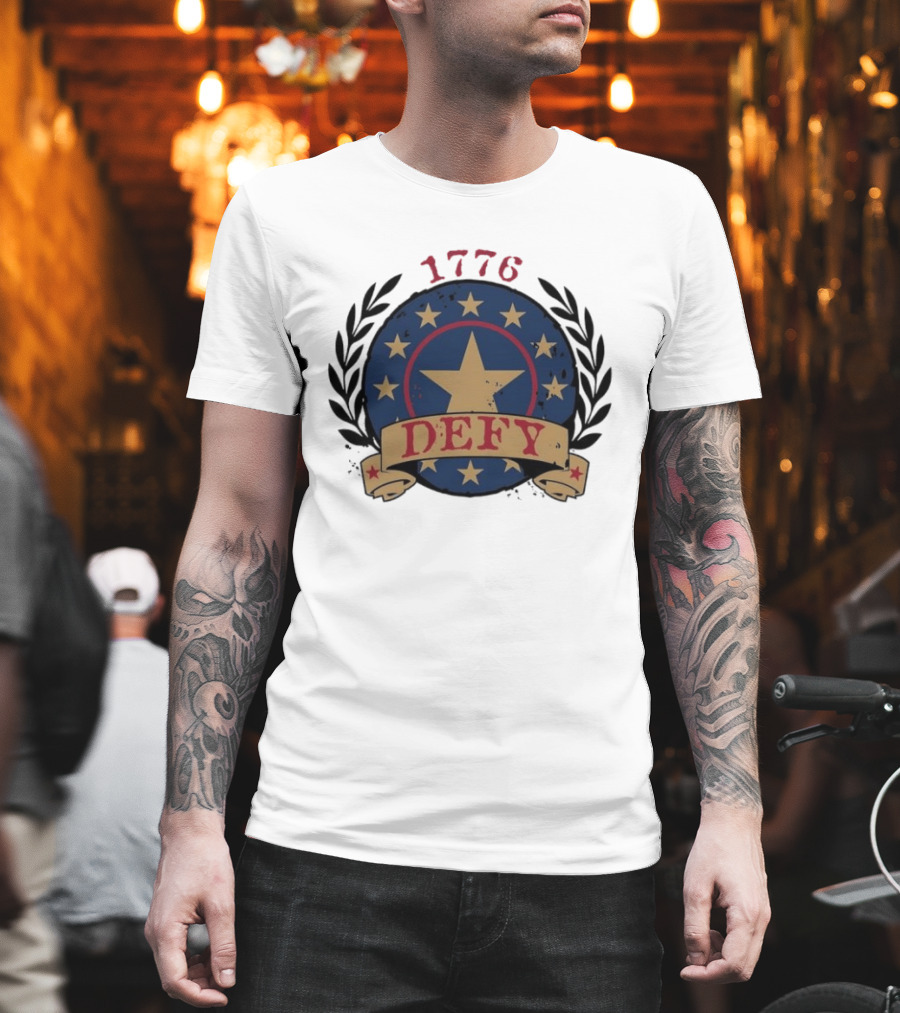 Defy 1776 Vintage Star Emblem With Laurel Wreath Anniversary 250th T-Shirt