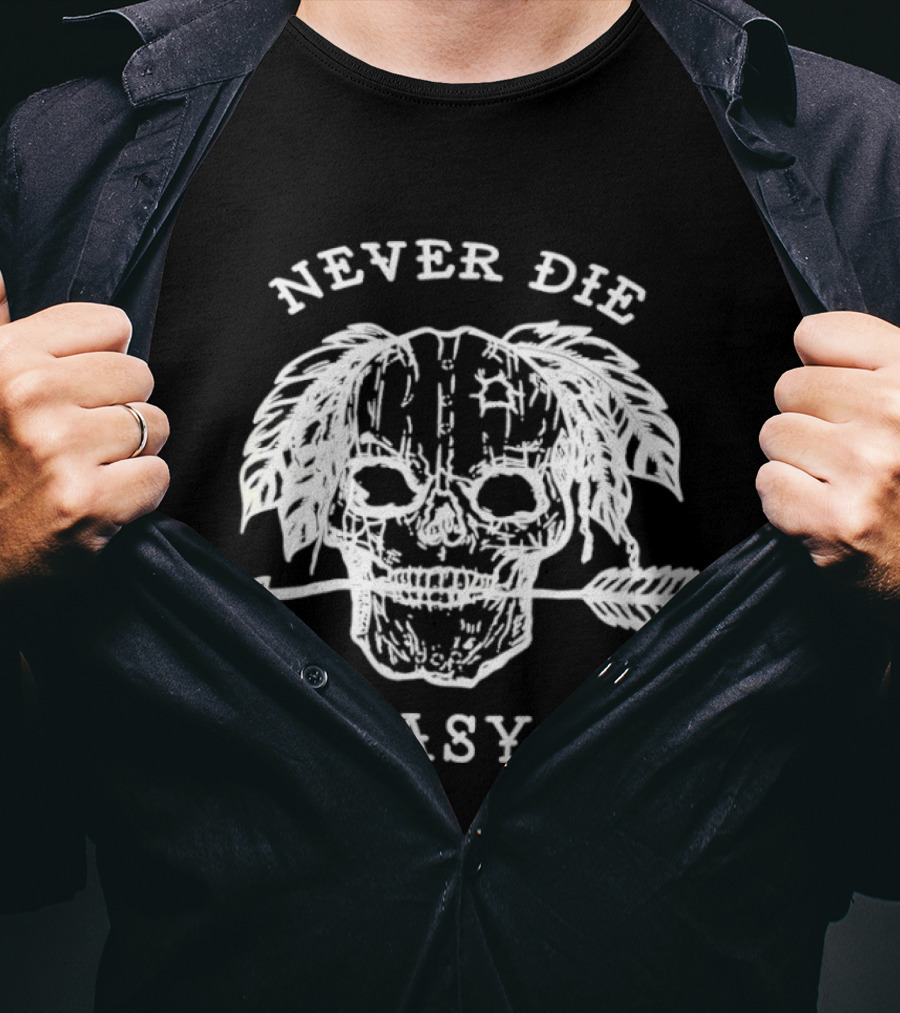 Never Die Easy Skull Feather Arrow T-Shirt