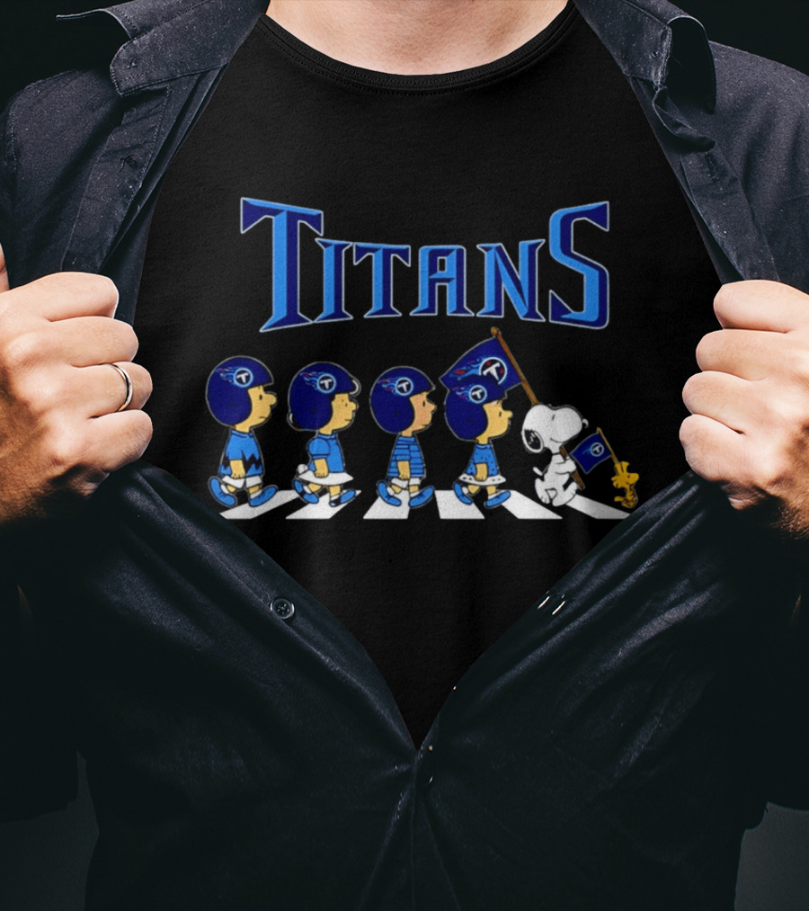 Peanuts Characters Marching With Tennessee Titans Flag T-Shirt