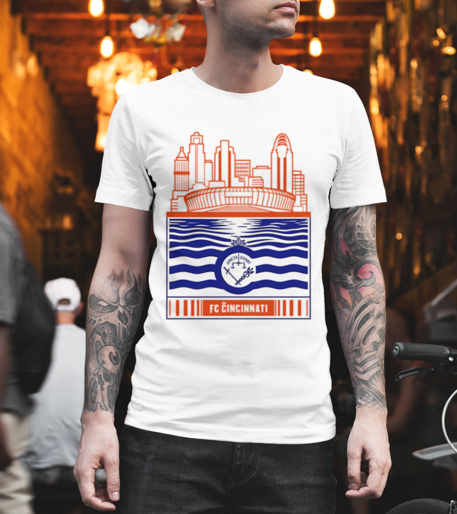 FC Cincinnati Stadium Skyline With River Flag T-Shirt