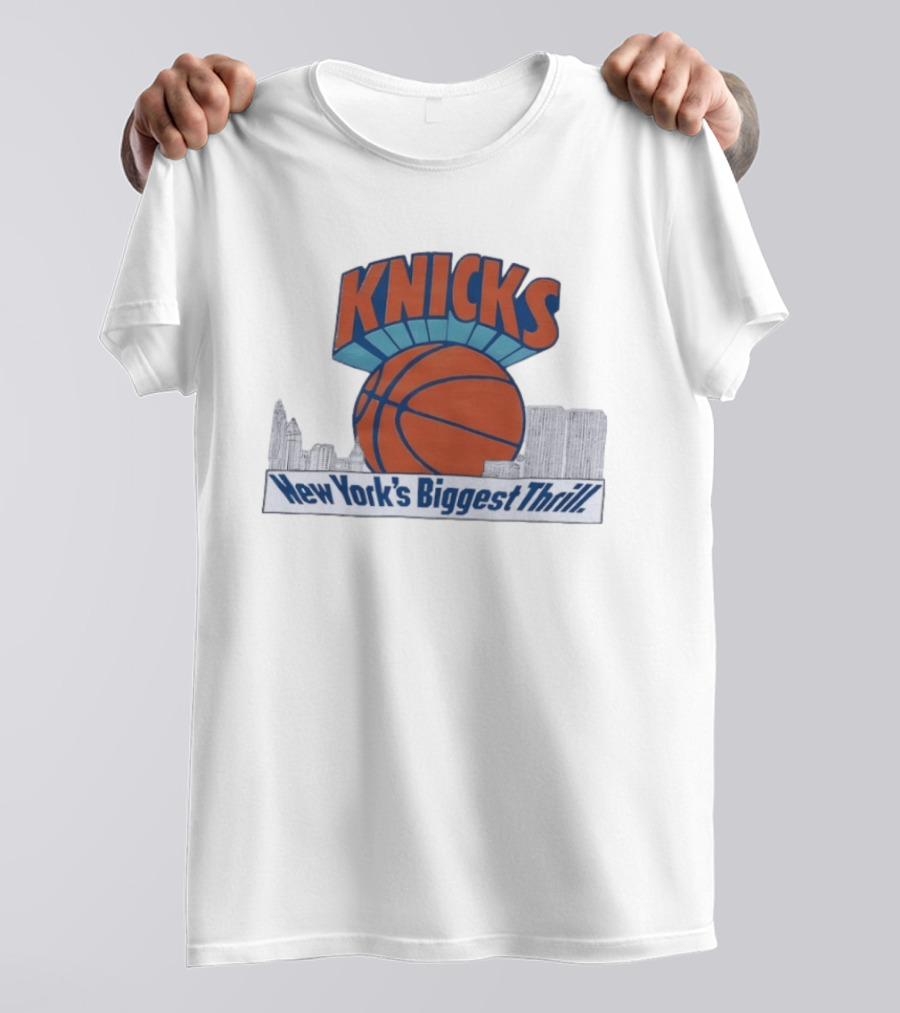 Knicks New York's Biggest Thrill Basketball Skyline T-Shirt