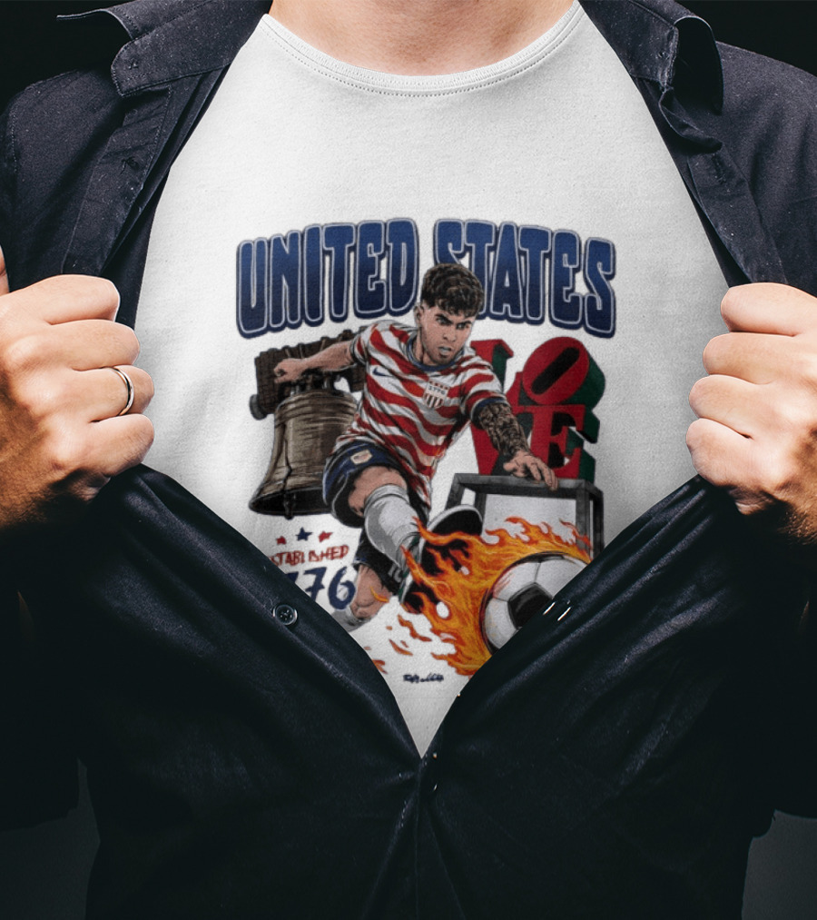 United States Love Park Philadelphia Soccer Player Liberty Bell 1776 T-Shirt