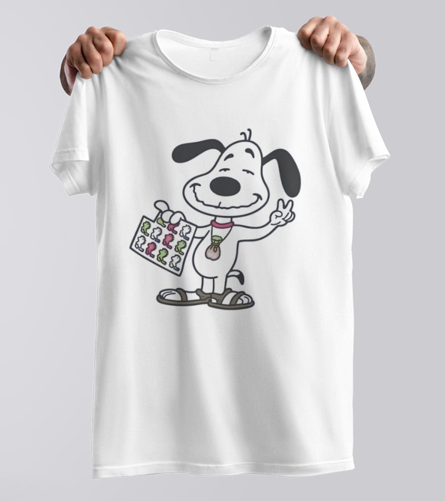 Groovy Snoopy Psychedelic Peace Sign Woodstock Bag T-Shirt