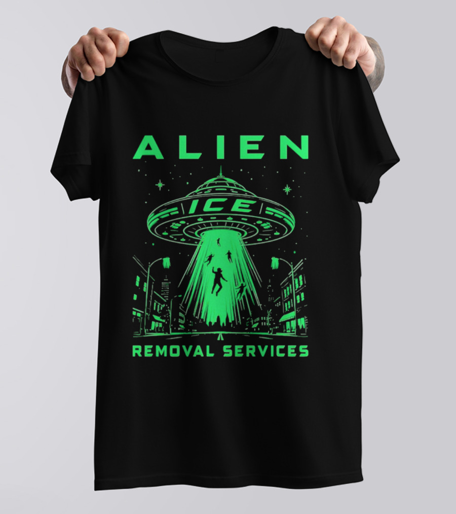 ALIEN ICE UFO Removal Services Extraterrestrial Abduction Scene T-Shirt