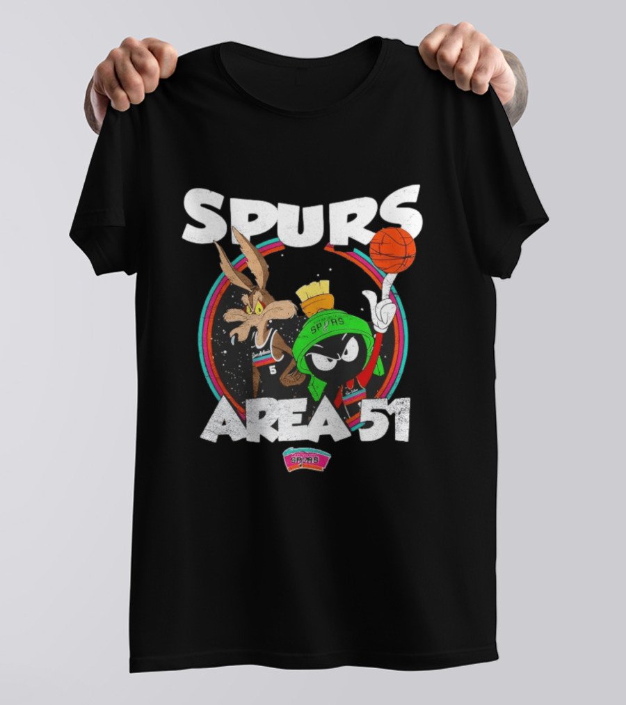 San Antonio Spurs Area 51 Looney Tunes Crossover With Marvin The Martian And Wile E. Coyote Basketball T-Shirt