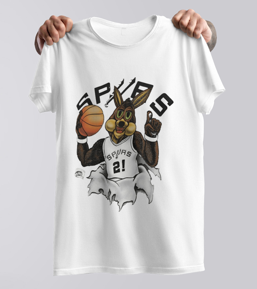 Coyote 21 Tim Duncan San Antonio Spurs Basketball Silver Breakthrough 2026 T-Shirt