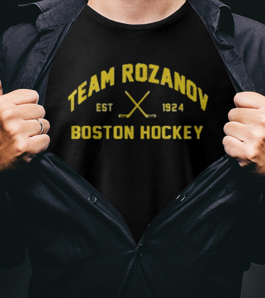Team Ilya Rozanov 81 Boston Hockey Est 1924 Vintage Style T-Shirt