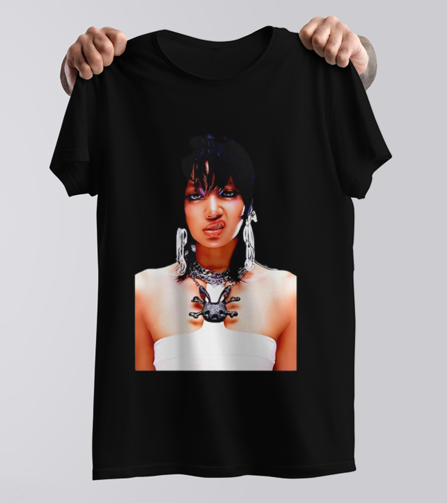 Lisa Rockstar Blackpink V1 Necklace And Earrings T-Shirt