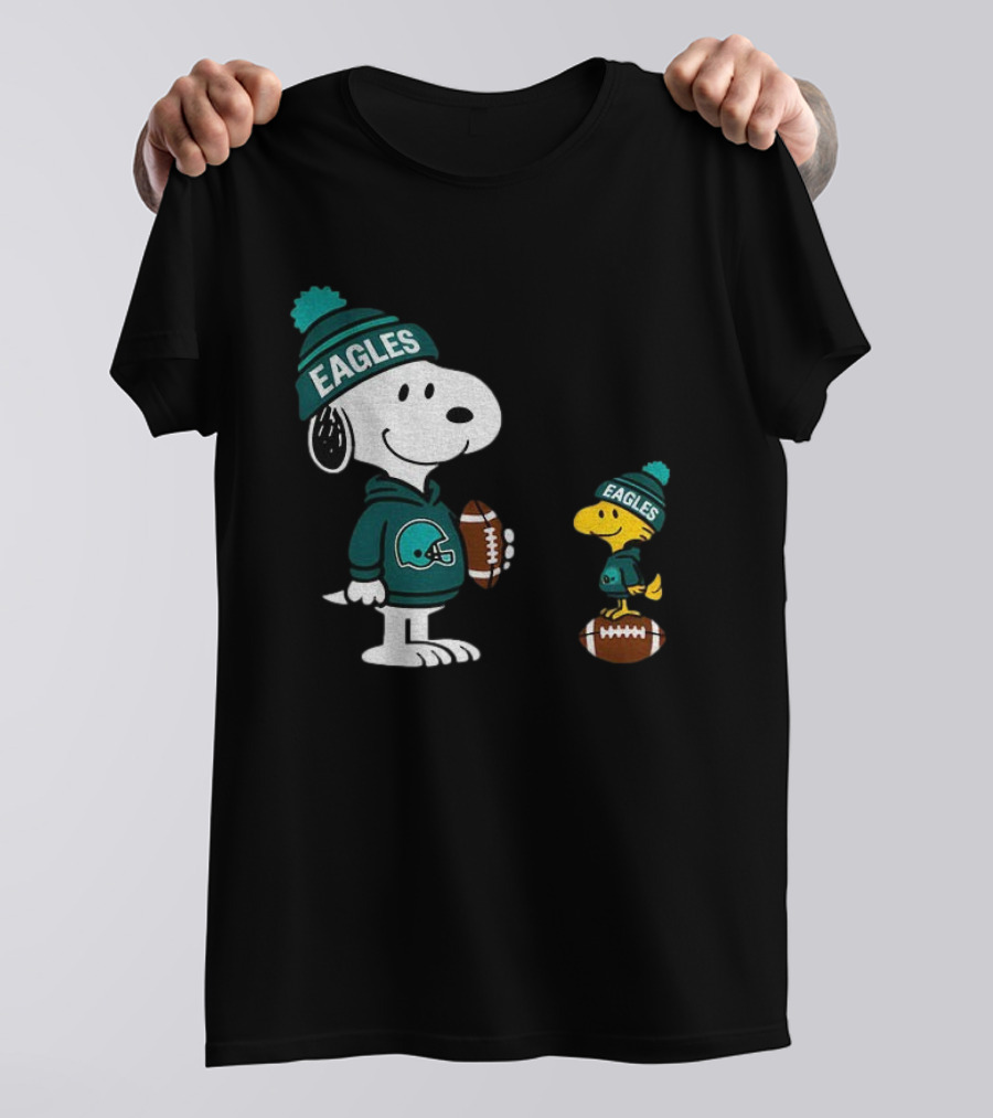 Philadelphia Eagles Snoopy Woodstock Football Style NFL Beanie Pullover T-Shirt