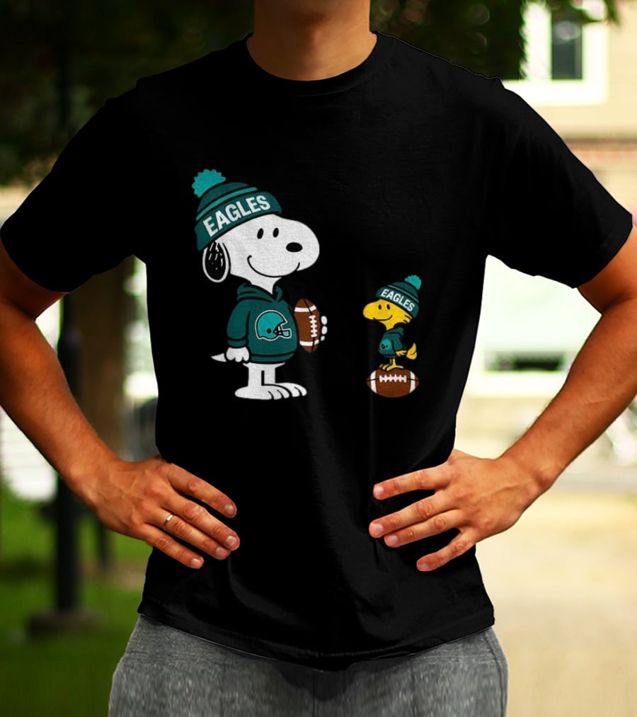 Philadelphia Eagles Snoopy Woodstock Football Style NFL Beanie Pullover T-Shirt
