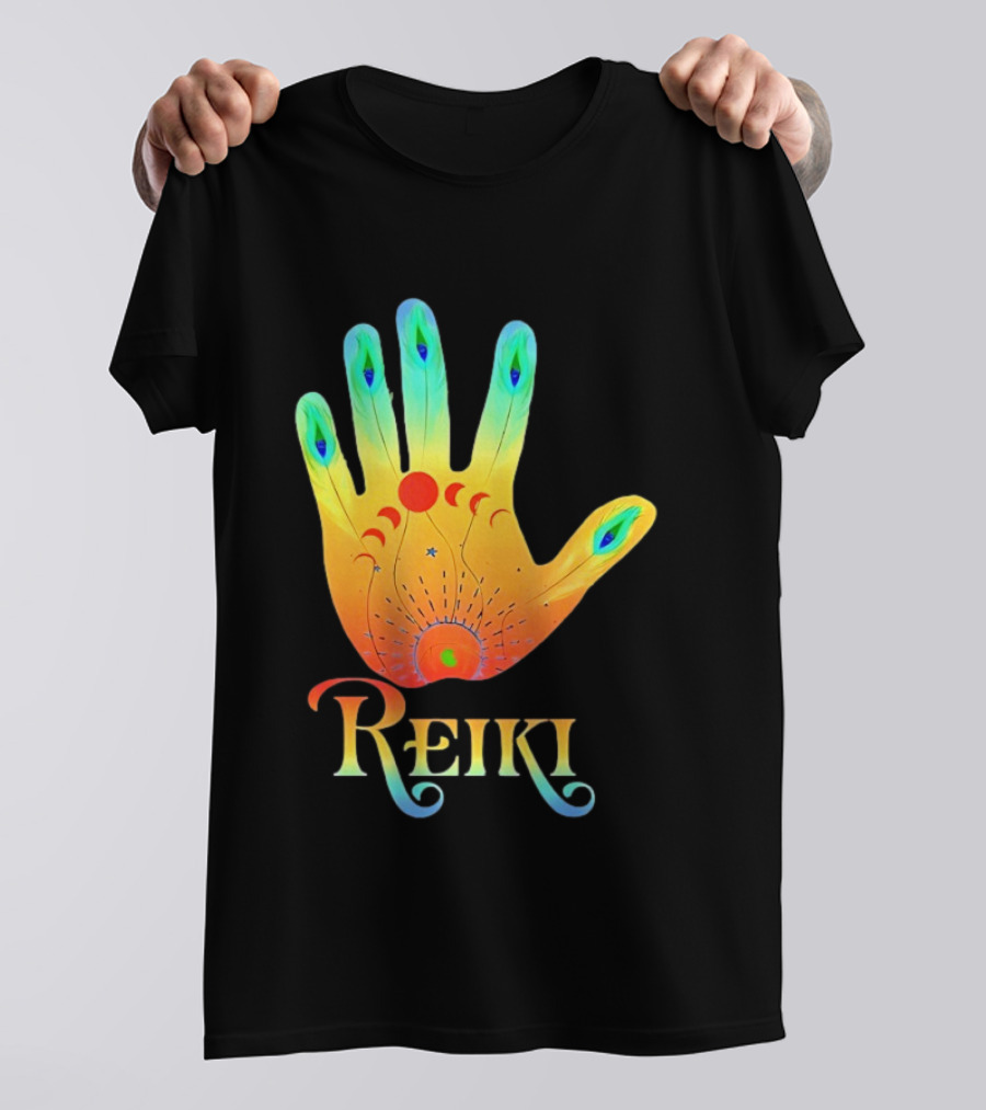 Reiki Practitioner Healer Therapist Master Colorful Hand T-Shirt