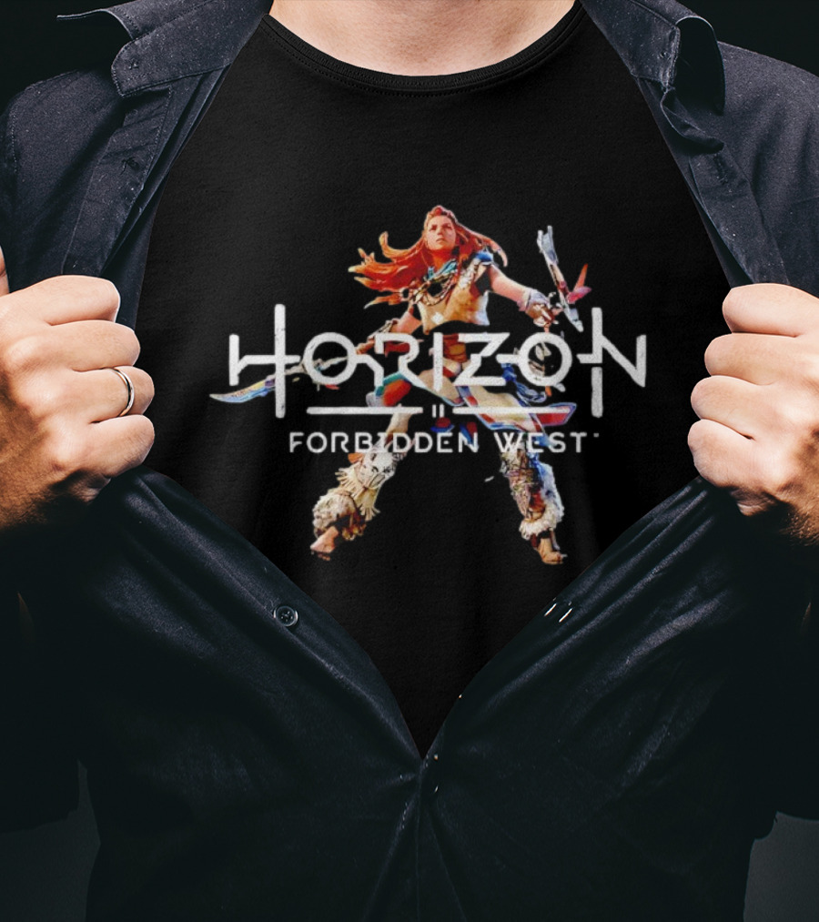 Horizon Forbidden West Aloy Combat Pose T-Shirt