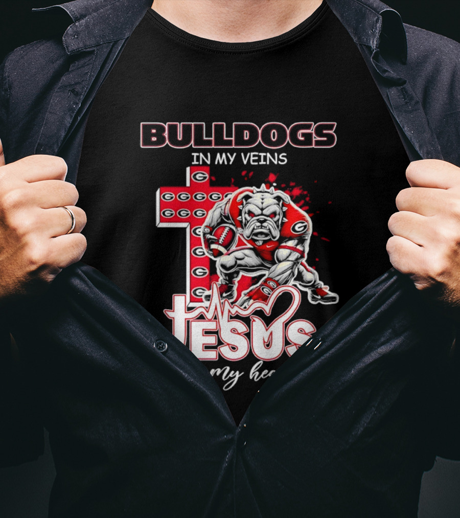 Bulldogs In My Veins Jesus In My Heart Cross Shape T-Shirt