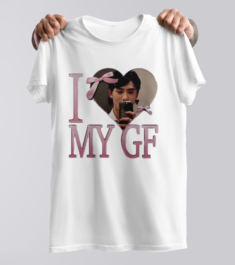 I Heart My GF Pink Bow Selfie T-Shirt