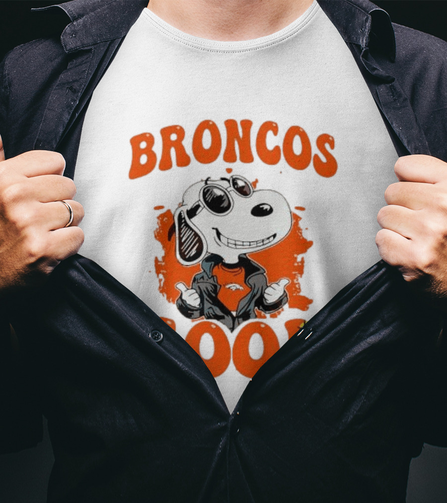 Snoopy Denver Broncos Cool Peanuts Character NFL Fan T-Shirt