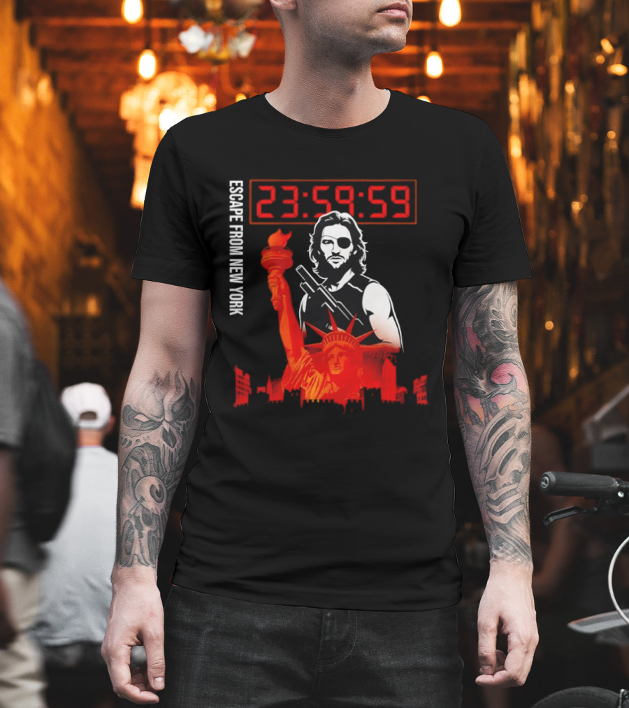 Escape From New York Snake Plissken With Statue Of Liberty And Countdown T-Shirt