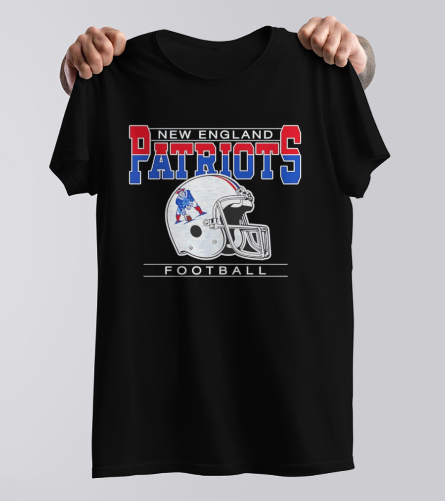 New England Patriots Franklin Helmet Football T-Shirt