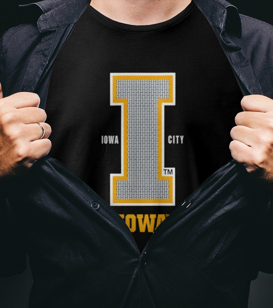 Iowa Hawkeyes Football NCAA Iowa City I T-Shirt