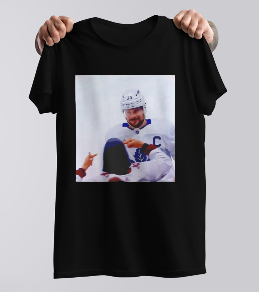 Auston Matthews Smirk Number 34 Maple Leafs Captain Ice Hockey Moment T-Shirt