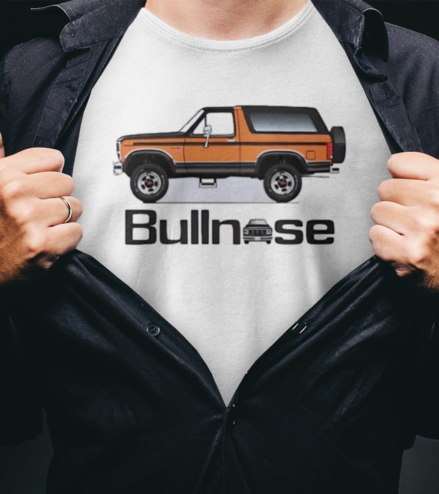 Ford Bronco Bullnose 1980 1986 Vintage Classic Truck T-Shirt