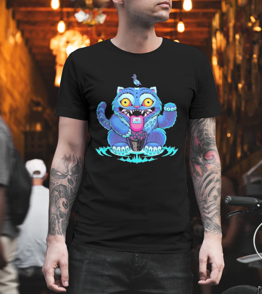 Lucky Derpy Cheshire Cat Maneki Neko Fusion Vibrant Blue T-Shirt