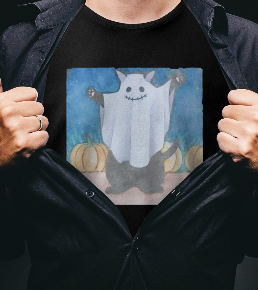Spooky Black Cat In Ghost Costume With Pumpkins Halloween T-Shirt