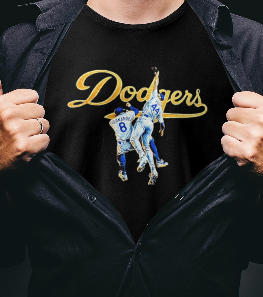 Dodgers Hernandez 8 Pages 44 Jumping Celebration T-Shirt
