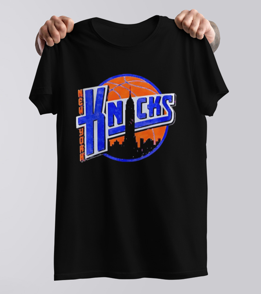 New York Knicks NBA Old School Basketball Skyline 2026 T-Shirt