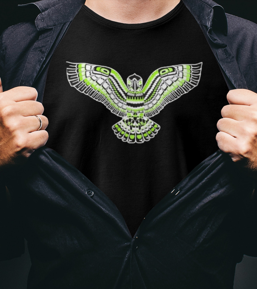 Seattle Seahawks Duwamish PNW Native American Flying Bird T-Shirt