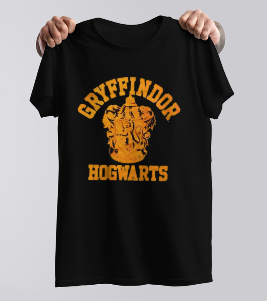 Gryffindor Hogwarts School Crest Shield Lion T-Shirt