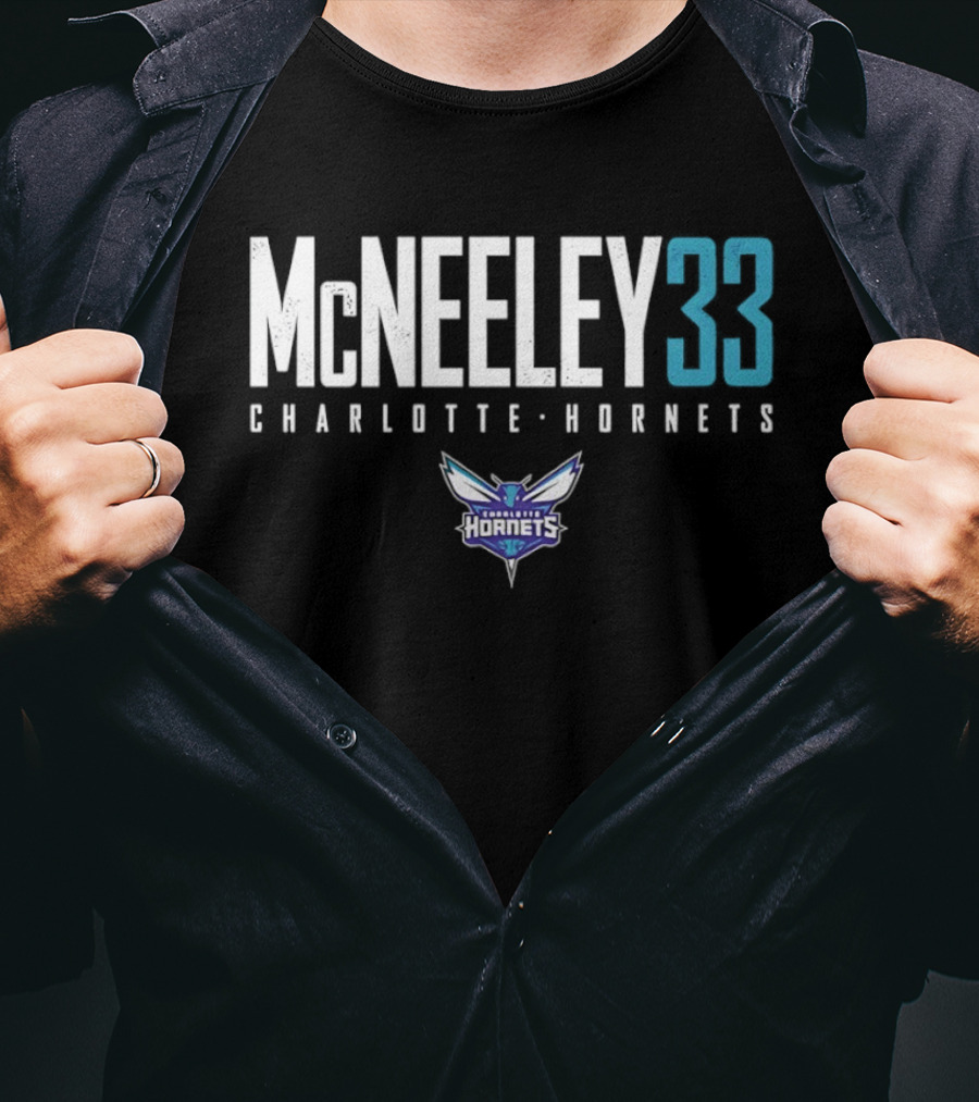 Liam McNeeley 33 Charlotte Hornets Basketball McNeeley 33 T-Shirt