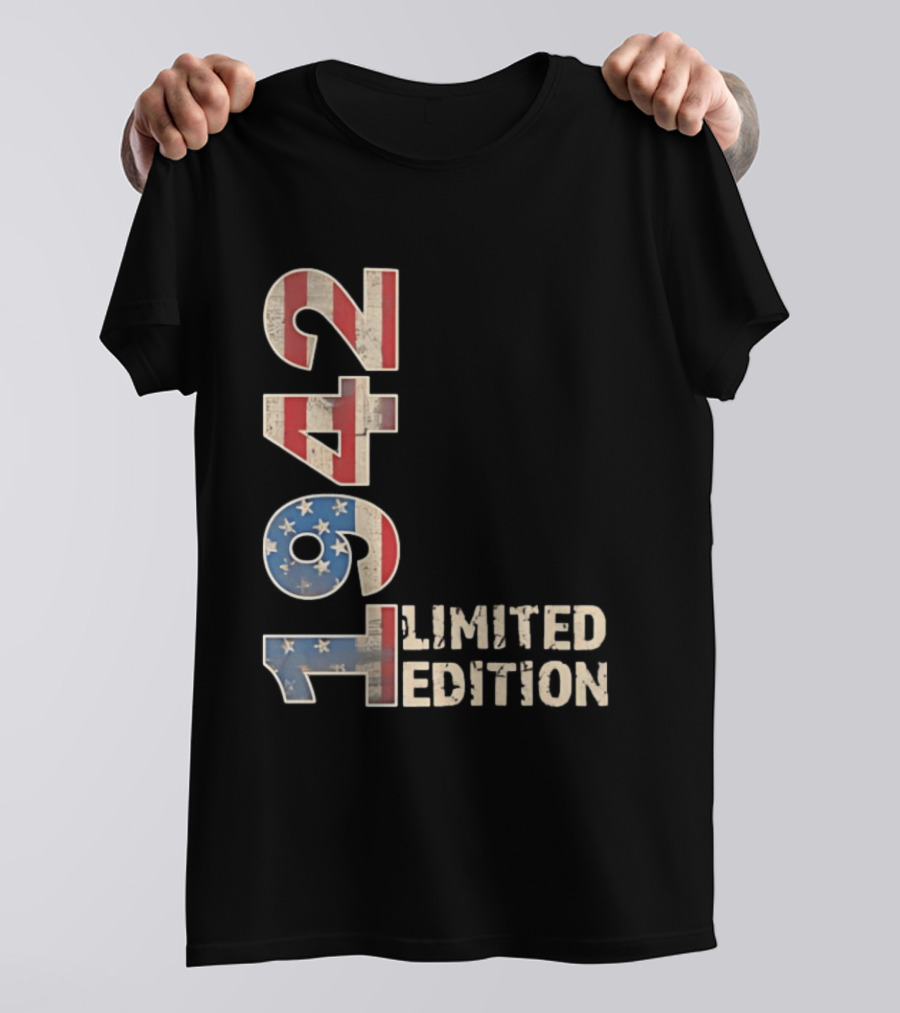 USA 1942 Limited Edition American Flag T-Shirt