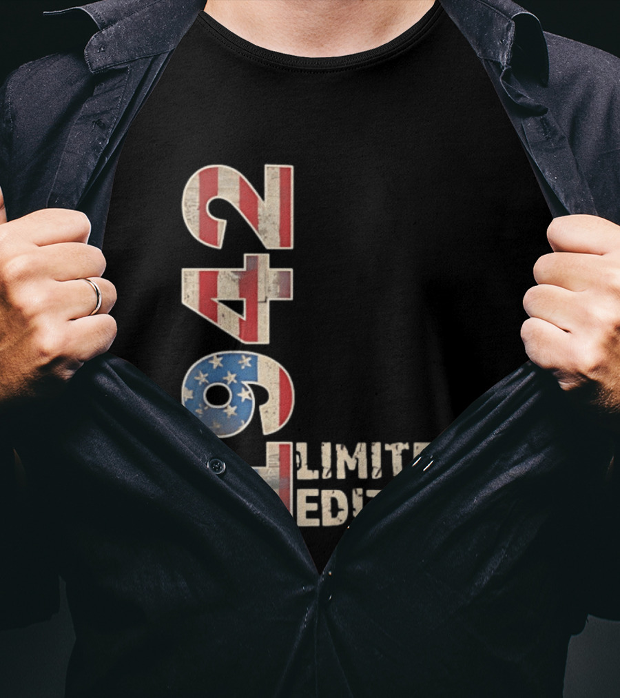 USA 1942 Limited Edition American Flag T-Shirt