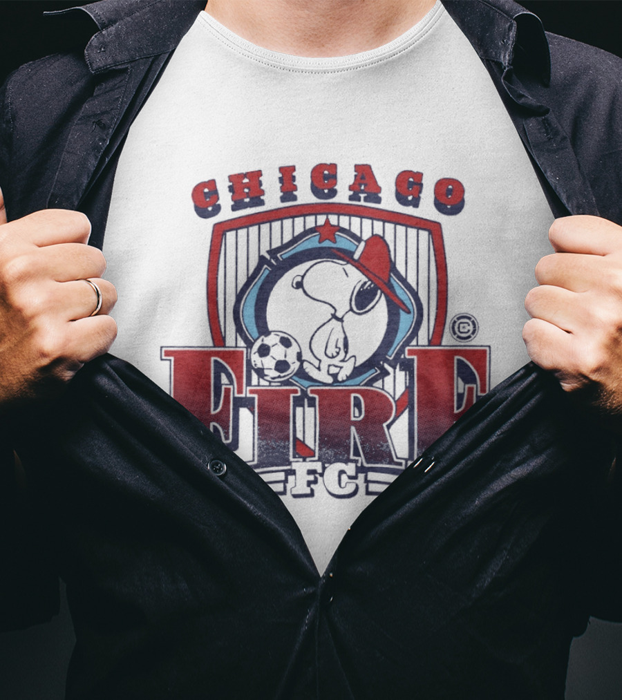 Peanuts Snoopy Chicago Fire FC Collaboration With Soccer Ball And Hat T-Shirt