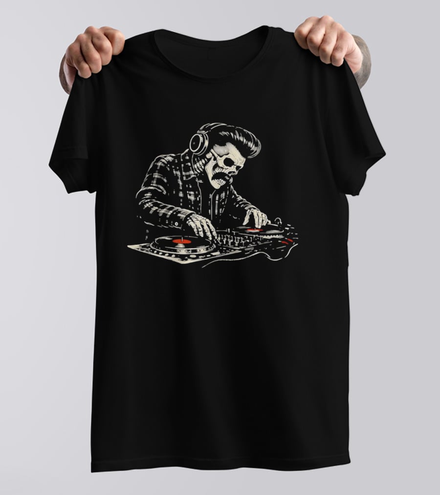 Los Vatos DJ Skull With Headphones And Turntables T-Shirt