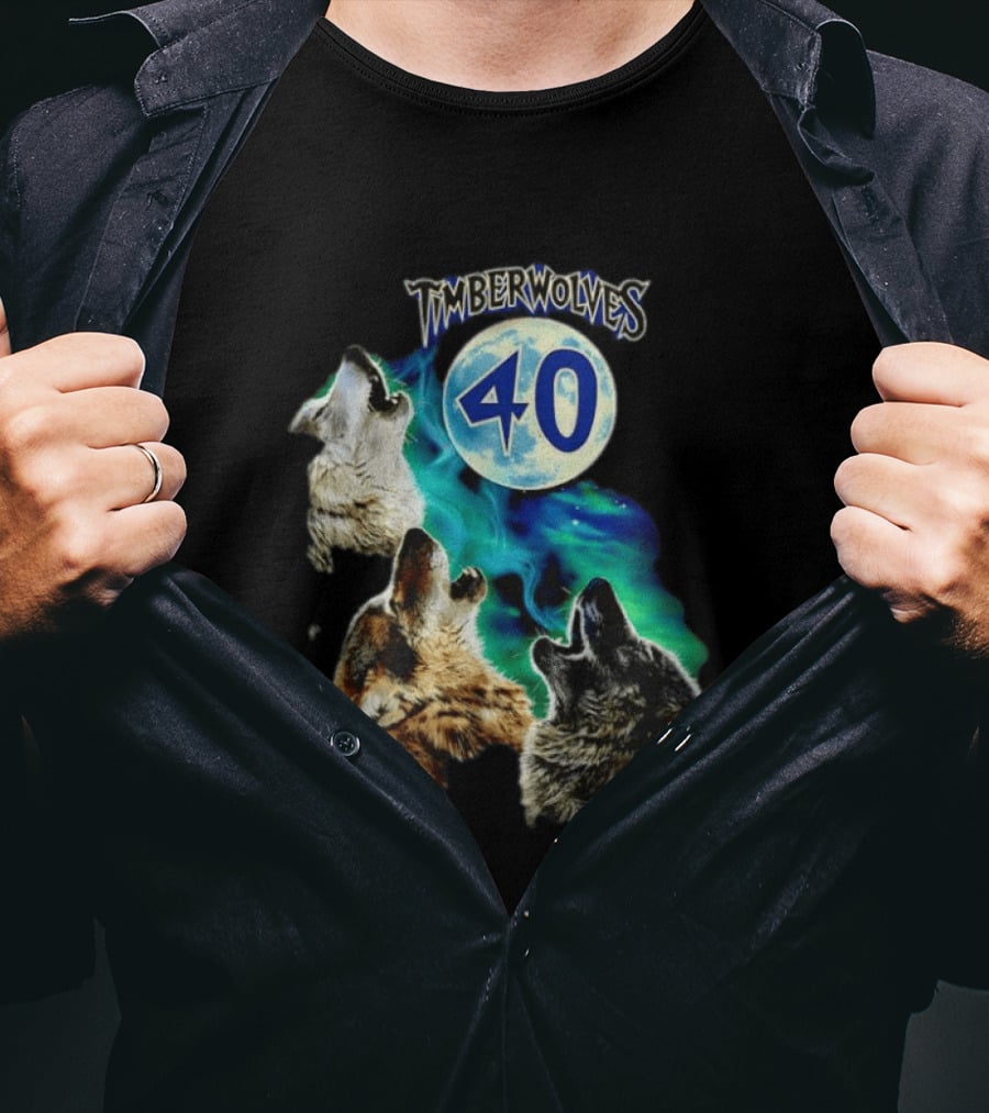 Minnesota Timberwolves 40 Wolves Howling At Blue Moon T-Shirt