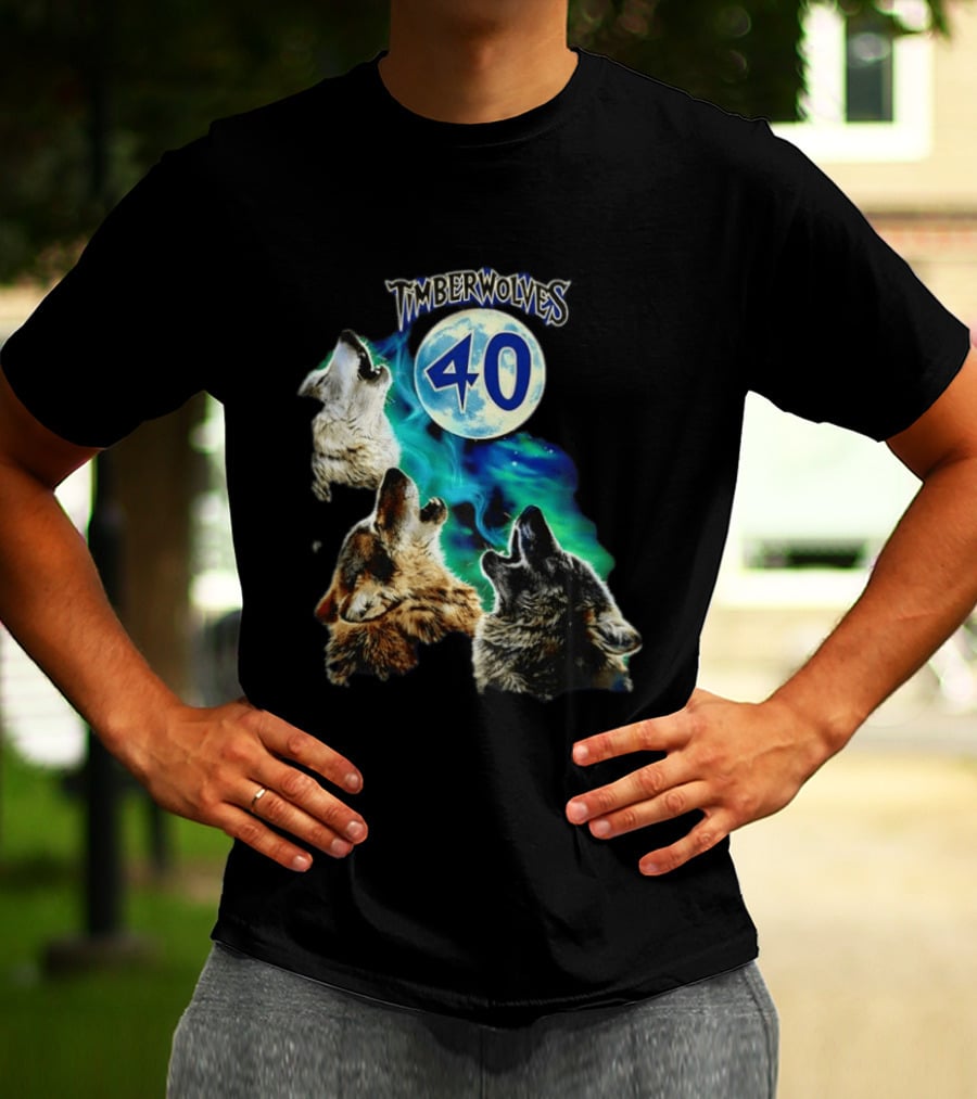 Minnesota Timberwolves 40 Wolves Howling At Blue Moon T-Shirt