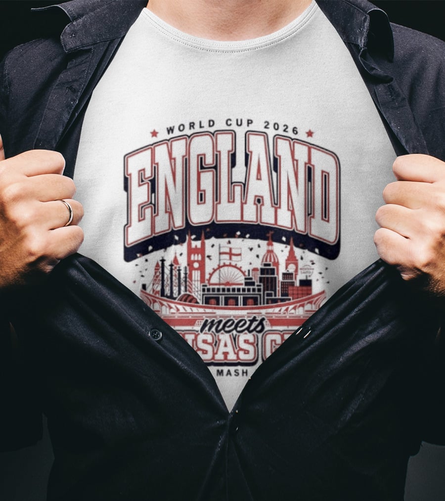 World Cup 2026 England Kansas City Bangers And Mash Meets BBQ Skyline T-Shirt