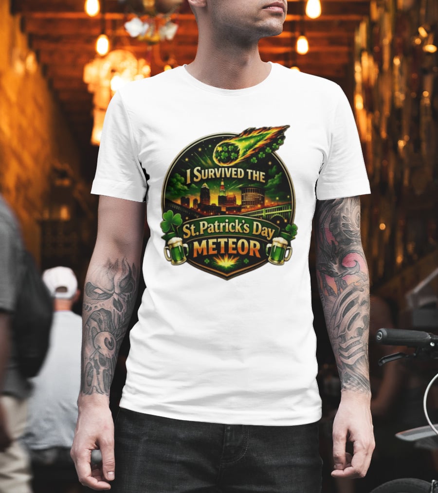 I Survived The St. Patrick's Day Meteor With Clover And Beer S T-Shirt