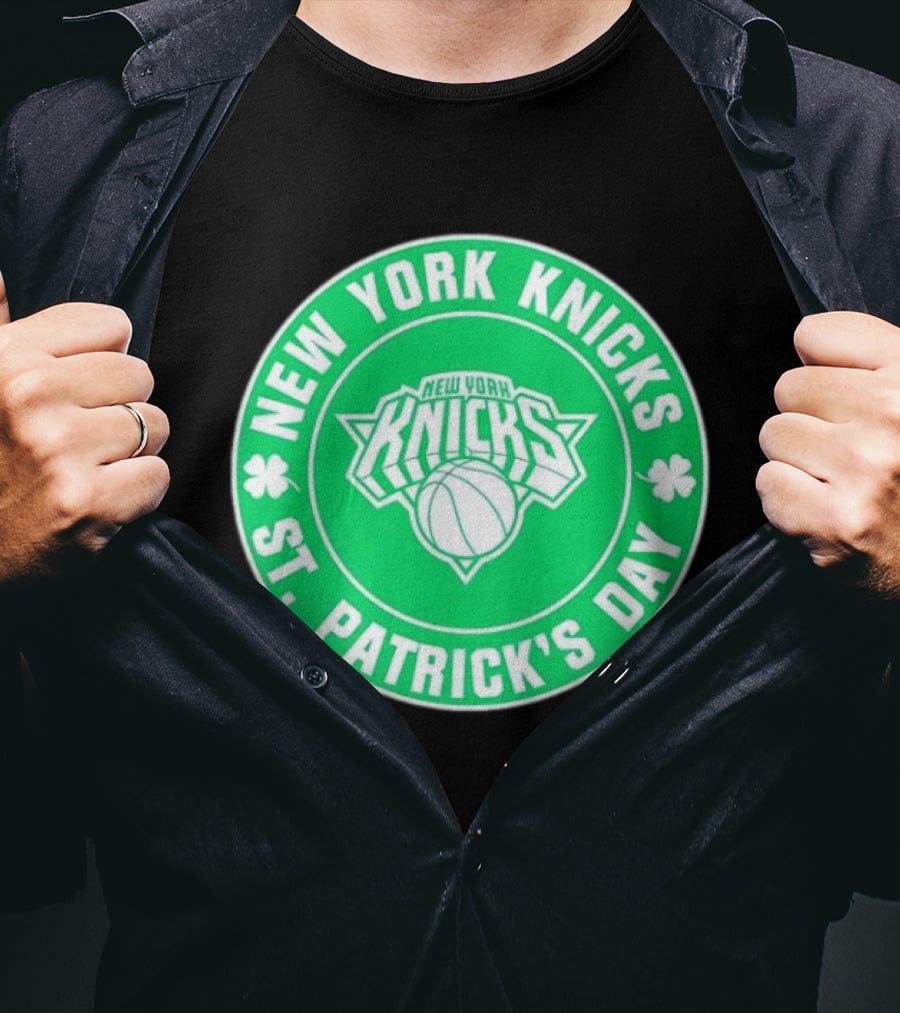 New York Knicks St Patrick's Day Shamrock Green Basketball Team Celebration T-Shirt